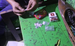 Kejar Premanisme, Satgas Operasi Pekat Polres Lampung Selatan Amankan Dua Warga Palas di Cafe Karaoke Kejar Premanisme, Satgas Operasi Pekat Polres Lampung Selatan Amankan Dua Warga Palas di Cafe Karaoke