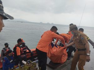 Mayat Misterius di Pantai Pulau Sebesi Akhirnya Teridentifikasi, Polisi Serahkan ke Keluarga
