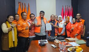 Andi Surya Menerima Mandat Pembentukan Partai di Lampung dari DPP Gerakan Rakyat, Besutan Anies Baswedan Andi Surya Menerima Mandat Pembentukan Partai di Lampung dari DPP Gerakan Rakyat, Besutan Anies Baswedan