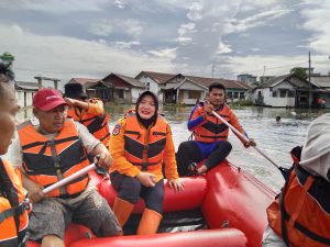Ini Sosok Nurma Suri Srikandi BPBD Lampung Selatan Tak Kenal Lelah, Bekerja Keras dan Bersikap Humanis Kepada Warga