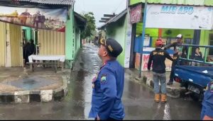 Evakuasi Baleho Hampir Ambruk Akibat Angin Kencang dan Hujan Intensitas Tinggi, Rully : Kami Siap Menjaga Keselamatan Warga !! Evakuasi Baleho Hampir Ambruk Akibat Angin Kencang dan Hujan Intensitas Tinggi, Rully : Kami Siap Menjaga Keselamatan Warga !!