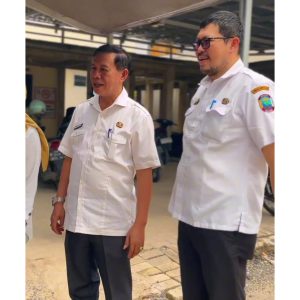 Bupati Lamsel Melalui Dinsos dan RSUD H. Bob Bazar SKM Kalianda Bantu Warga Kemiling yang Terlantar di Kalianda Membutuhkan Pelayanan Kesehatan