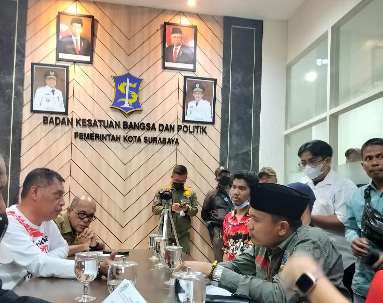 Kasatpol PP Surabaya Dinilai Kurang Tegas, AMI Lanjutkan Aksi Demo