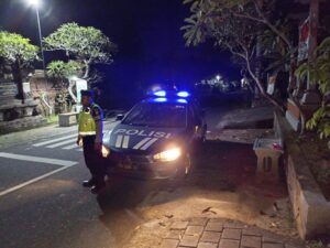 Blue Light Patrol Polsek Abiansemal Diintensifkan Tekan Potensi Kejahatan di Malam Hari