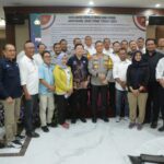 Gelar Piramida, Kapolda Jatim Bersama Media Deklarasikan Pemilu Damai Gelar Piramida, Kapolda Jatim Bersama Media Deklarasikan Pemilu Damai