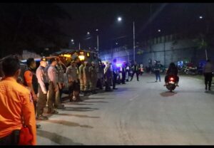 Harkamtibmas di Bulan Ramadhan Polres Pelabuhan Tanjung Perak Gelar Patroli Skala Besar Harkamtibmas di Bulan Ramadhan Polres Pelabuhan Tanjung Perak Gelar Patroli Skala Besar