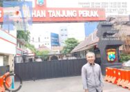 H.Haris Datangi Penyidik Polres Pelabuhan Tanjung Perak Karena Proses Laporannya Di Anggap Lambat dan Hanya 1 Orang Tersangka dari 3 Orang Yang Di Laporkan