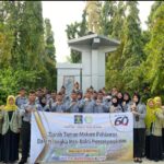 Peringati HBP ke-60, Lapas Bojonegoro Bersama Ibu-ibu Dharma Wanita Lakukan Ziarah ke Makam Pahlawan dan Upacara Tabur Bunga