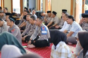 Tingkatkan Keimanan, Polres Blitar Kota gelar Binrohtal