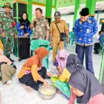 Dukung TMMD 120 di Tambakrejo, Dinas PMD Bojonegoro gelar Pelatihan Ketrampilan dan Kewirausahaan