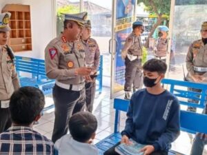 Persoalan Joki STNK Di Surabaya , Dirlantas Polda Jatim Akui Baru Dengar Istilah Joki Persoalan Joki STNK Di Surabaya , Dirlantas Polda Jatim Akui Baru Dengar Istilah Joki