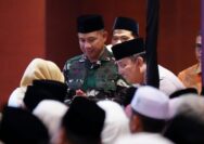 Panglima TNI Dampingi Wakil Presiden RI di Tasyakuran Milad MUI ke-49