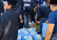 Sambut Kemerdekaan RI ke-79, AMI Berbagi 200 Nasi Kotak