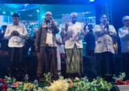 Aliansi Madura Indonesia Getarkan Serambi Ampel Dengan Sholawat