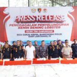 KONFERENSI PERS PENYELUDUPAN BENIH BENING LOBSTER SEBANYAK 237.305 BENIH BENING LOBSTER SENILAI 23,6 MILIAR RUPIAH