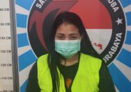 Satresnarkoba Polrestabes Surabaya Amankan Pengedar Narkotika Jenis Sabu Salah Satu Seorang Perempuan Asal Ambengan Batu Surabaya