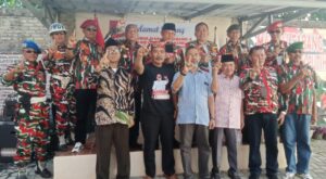Diperayaan Hari Jadi Ke-24, LMP Lampung Selatan Deklarasi Dukungan Penuh ke Calon Bupati Nomor Urut 1 Nanang - Antoni Diperayaan Hari Jadi Ke-24, LMP Lampung Selatan Deklarasi Dukungan Penuh ke Calon Bupati Nomor Urut 1 Nanang - Antoni
