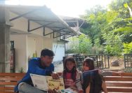 Salut ! Driver Ojek Online Bangjek, Temani Anak- Anak Belajar & Membaca Sambil Tunggu Orderan di Taman Bebas Stunting, Sekretariat Duta Swasembada Gizi Lampung Selatan