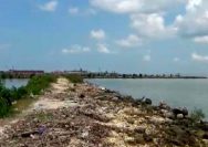 Pagar Laut Misterius di Perairan Selat Bangkalan Ganggu Aktivitas Nelayan, Milik Siapa?