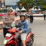 Satlantas Polres Lampung Selatan Bagikan Takjil dan Edukasi Tertib Lalu Lintas