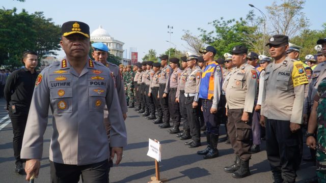Mayday 2025 : Kapolrestabes Surabaya Pastikan Tidak Ada Anggota Pengamanan yang Menggunakan Senpi