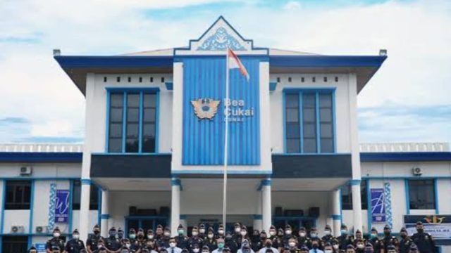 2 Oknum Pejabat Bea Cukai Dumai Diduga Lecehkan Wartawan