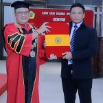 Direktur Lembaga Bantuan Hukum (LBH) Rastra Justitia, Didi Sungkono, resmi meraih gelar doktor (S3)