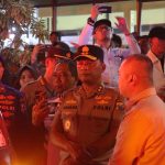 Kapolda Jatim Dampingi Menhub, dan Kakorpolairud Tinjau Korban KMP Tunu Pratama Jaya di Ketapang Banyuwangi