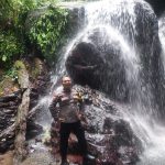 Aipda Deni Berkunjung Wisata Desa Binaannya, "Air Terjun 9 Putri" Memberikan Keindahan Alam Yang Sejuk dan Nyaman