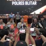 Polres Blitar Berhasil Ungkap Kasus Pasca kerusuhan Pengerusakan, Pencurian, dan Pembakaran di Gedung DPRD Kabupaten Blitar Polres Blitar Berhasil Ungkap Kasus Pasca kerusuhan Pengerusakan, Pencurian, dan Pembakaran di Gedung DPRD Kabupaten Blitar