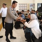 Siapkan Makanan Gratis untuk Pemohon SKCK, Polres Mojokerto Kota Hadirkan Layanan Prima yang Humanis Siapkan Makanan Gratis untuk Pemohon SKCK, Polres Mojokerto Kota Hadirkan Layanan Prima yang Humanis