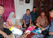 Kepedulian dan Berjiwa Sosial Terhadap Warganya, Ruris Apdani, S.Pd Sebagai Camat Kalianda Kunjungi Balita Berumur 10 Tahun Yang Mengalami Kelumpuhan Kepedulian dan Berjiwa Sosial Terhadap Warganya, Ruris Apdani, S.Pd Sebagai Camat Kalianda Kunjungi Balita Berumur 10 Tahun Yang Mengalami Kelumpuhan