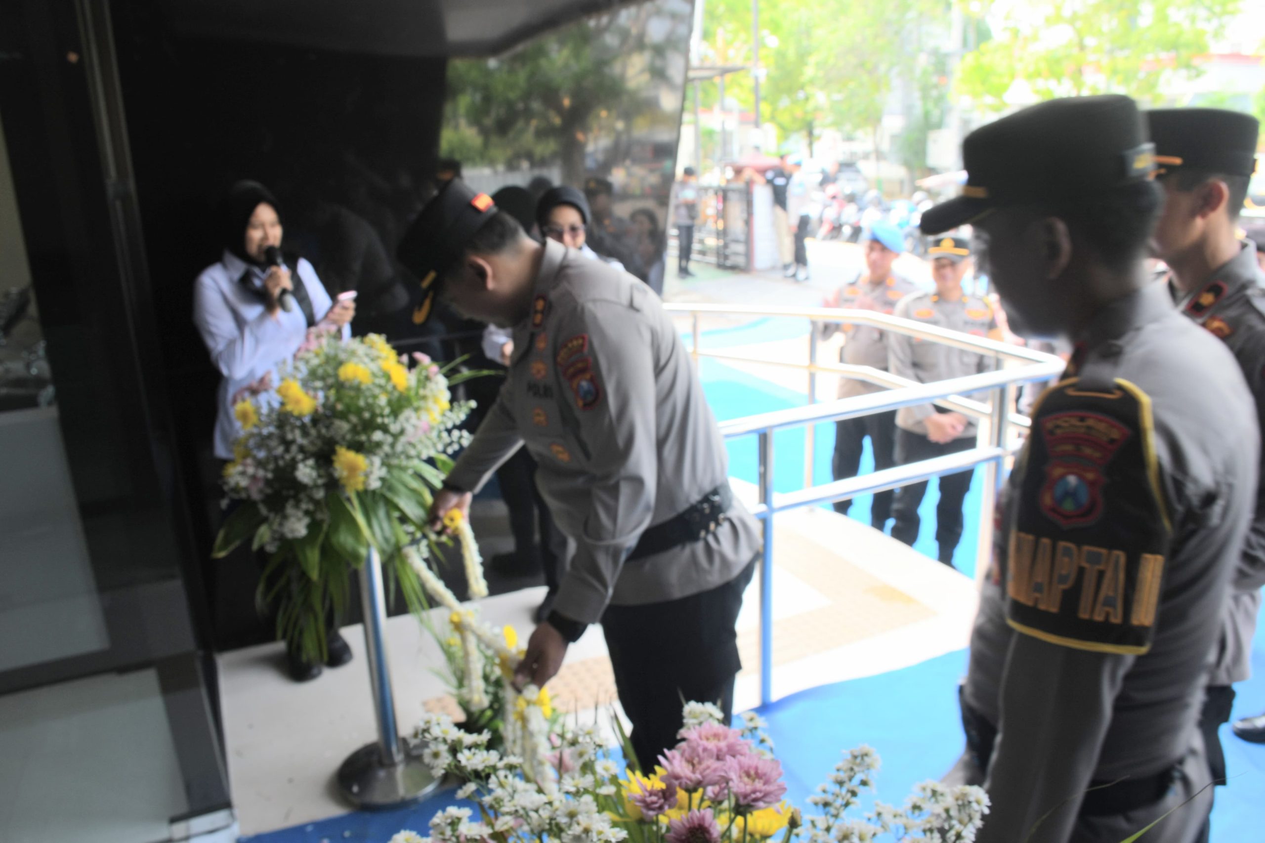 Polres Madiun Kota Resmikan Gedung SPKT Terpadu Wujudkan Komitmen Pelayanan Prima Untuk Masyarakat Polres Madiun Kota Resmikan Gedung SPKT Terpadu Wujudkan Komitmen Pelayanan Prima Untuk Masyarakat