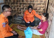 Bupati Radityo Egi Pratama, Melalui BPBD Lampung Selatan Menyalurkan Bantuan Logistik Secara Door To Door ke Warga Terkena Musibah Akibat Hujan Deras Disertai Angin Kencang Bupati Radityo Egi Pratama, Melalui BPBD Lampung Selatan Menyalurkan Bantuan Logistik Secara Door To Door ke Warga Terkena Musibah Akibat Hujan Deras Disertai Angin Kencang