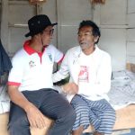 Mempererat Hubungan Dengan Warga, H.Haroni Rutin Sambangi Warganya Yang Sedang Sakit Mempererat Hubungan Dengan Warga, H.Haroni Rutin Sambangi Warganya Yang Sedang Sakit
