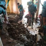 Yonif TP 836/BY Dipimpin Danyon Faishal Riza Laksanakan Penanggulangan Bencana Alam di Pidie Jaya