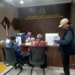 Kades Ketapang Diduga Melakukan Penyimpangan DD, Warga di Dampingi LSM Harimau dan Corakindo Lapor di Kejari Lampung Selatan