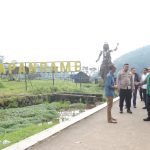 Kapolres Mojokerto Tinjau Objek Wisata di Libur Lebaran Pastikan Keamanan Pengunjung