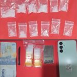 Polres Pelabuhan Tanjung Perak Amankan Tersangka Kurir Sabu di Surabaya