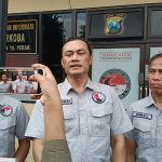Polres Pelabuhan Tanjungperak Amankan Tersangka Pengedar Sabu di Surabaya Polres Pelabuhan Tanjungperak Amankan Tersangka Pengedar Sabu di Surabaya