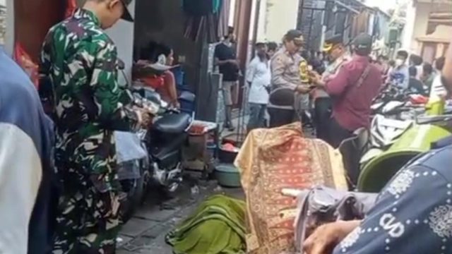 Teriakan Subuh Pecah Keheningan, Pria 57 Tahun Tewas Dibacok di Jalan Sencaki Surabaya.