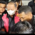 Resmi Ditahan, Kejati Lampung Tetapkan Mantan Gubernur Lampung Sebagai Tersangka Kasus Korupsi Resmi Ditahan, Kejati Lampung Tetapkan Mantan Gubernur Lampung Sebagai Tersangka Kasus Korupsi