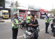 Optimalisasi Gakkum Presisi : Ditlantas Polda Jatim Gelar Operasi Dakgar Berbasis Handheld