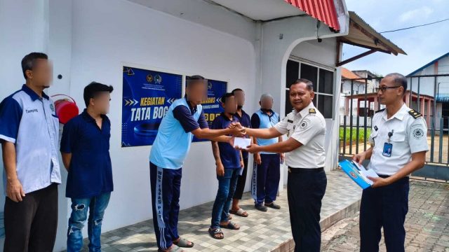 Lapas Kelas II B Pati Salurkan Premi Bagi WBP Yang Mengikuti Bimbingan Kerja Periode April 2026