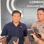 Polrestabes Surabaya Amankan Tersangka Pencurian Sandaran Kursi Besi Fasilitas Umum Polrestabes Surabaya Amankan Tersangka Pencurian Sandaran Kursi Besi Fasilitas Umum