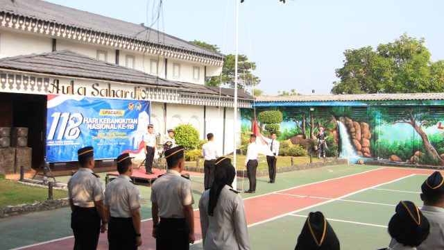 Semangat Harkitnas ke-118, Lapas I Madiun Gelar Upacara Demi Wujudkan Generasi Bangsa yang Berdaulat