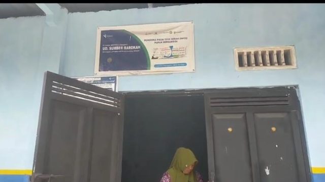 UD Sumber Barokah Sumberbanteng Diduga Jual Pupuk Subsidi Di Atas HET, Bahkan Diduga Dikirim ke Luar Wilayah