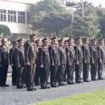 Gelar Upacara Hari Lahir Pancasila, Wakapolda Jatim : Pancasila Kunci Persatuan Bangsa di Tengah Ancaman Global Gelar Upacara Hari Lahir Pancasila, Wakapolda Jatim : Pancasila Kunci Persatuan Bangsa di Tengah Ancaman Global