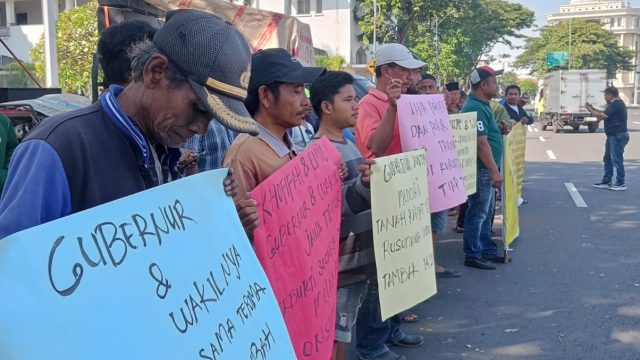 Pentolan DPP JATIM CORRUPTION WATCH : Gubernur dan Wakil Gubernur Jawa Timur Layak Dimaksulan dan Impeadment!!!
