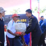 Polres Ngawi Salurkan 500 Paket Sembako untuk Masyarakat di Bringin Polres Ngawi Salurkan 500 Paket Sembako untuk Masyarakat di Bringin